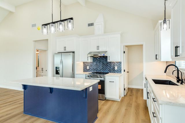 1106 White Cap Drive, Surfside Beach, TX 77541