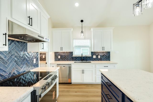 1106 White Cap Drive, Surfside Beach, TX 77541