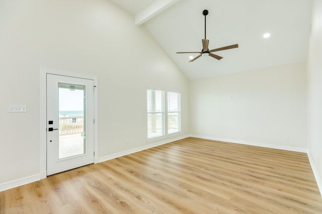 1106 White Cap Drive, Surfside Beach, TX 77541