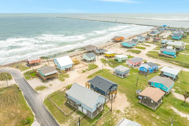 1106 White Cap Drive, Surfside Beach, TX 77541