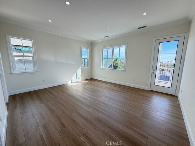 1688 E Mendocino, Altadena, CA 91001