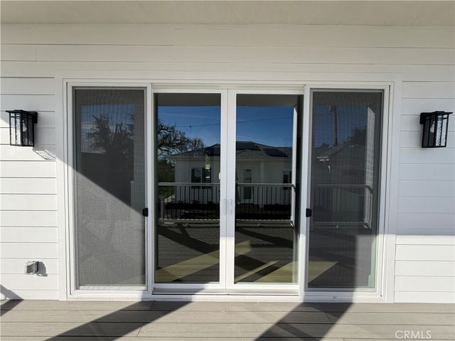 1688 E Mendocino, Altadena, CA 91001