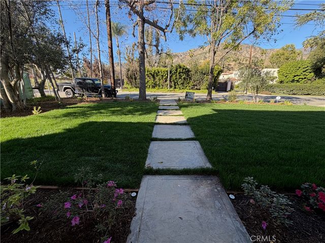 1688 E Mendocino, Altadena, CA 91001