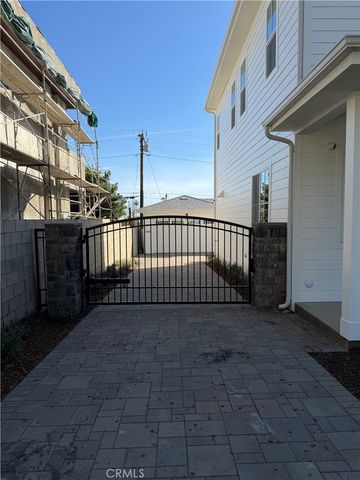 1688 E Mendocino, Altadena, CA 91001