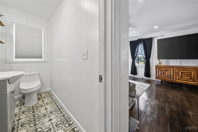 105 Dakota Street, Syracuse, NY 13210