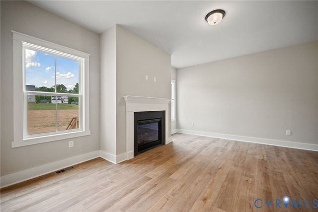 3700 Shirley Commons Pl, Providence Forge, VA 23140