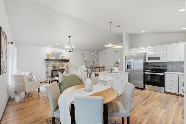 7409 E Brookview Cir, Wichita, KS 67226