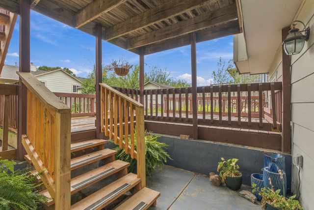 7409 E Brookview Cir, Wichita, KS 67226