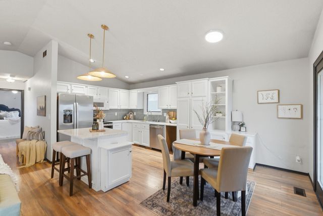 7409 E Brookview Cir, Wichita, KS 67226