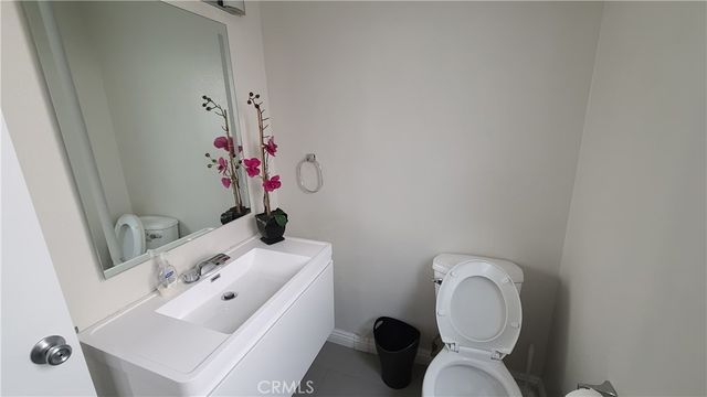 11525 Haro Avenue, Downey, CA 90241