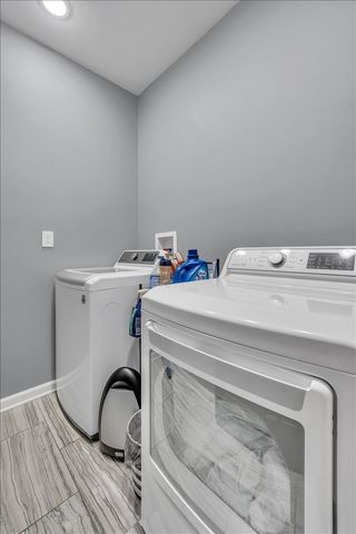 8 Valley Pond Ln, Kelso, TN 37348