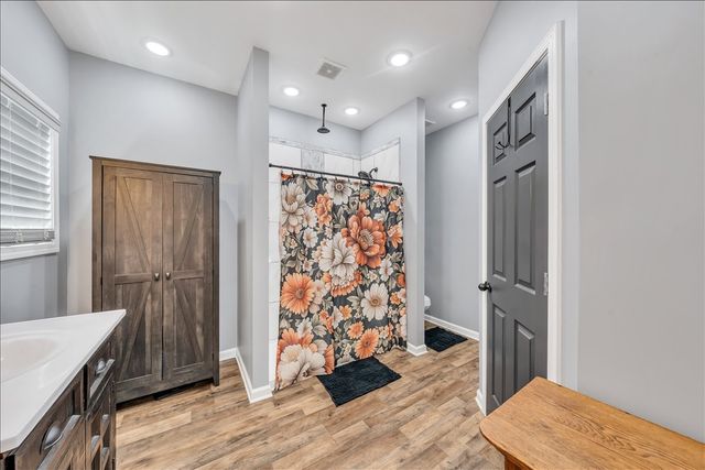 8 Valley Pond Ln, Kelso, TN 37348
