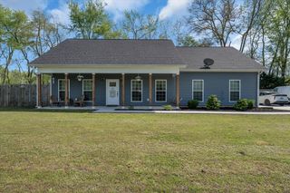 8 Valley Pond Ln, Kelso, TN 37348