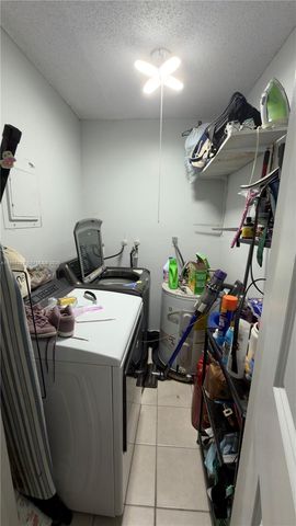 7430 SW 10th St 101D, North Lauderdale, FL 33068