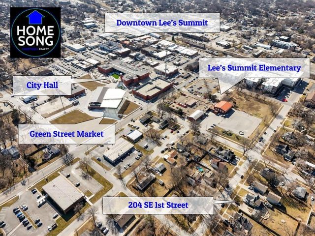 204 SE 1st Street, Lee's Summit, MO 64063