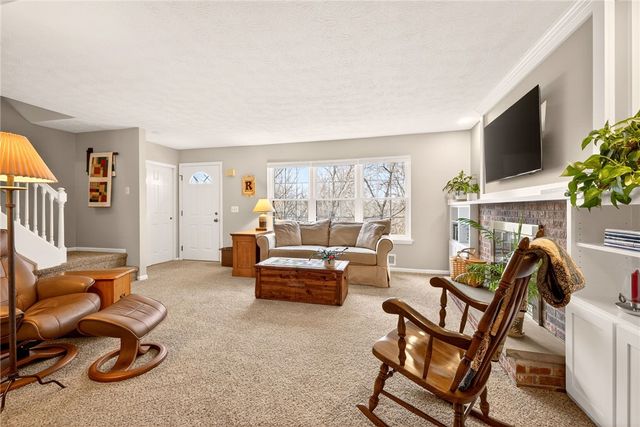 38 Huxley Way, Perinton, NY 14450