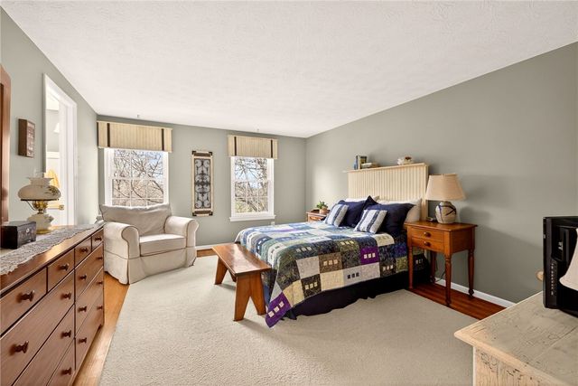 38 Huxley Way, Perinton, NY 14450