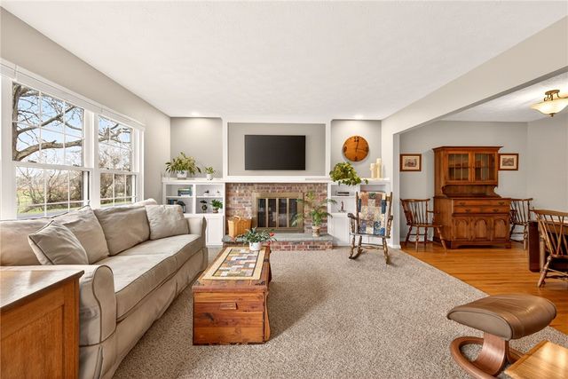 38 Huxley Way, Perinton, NY 14450