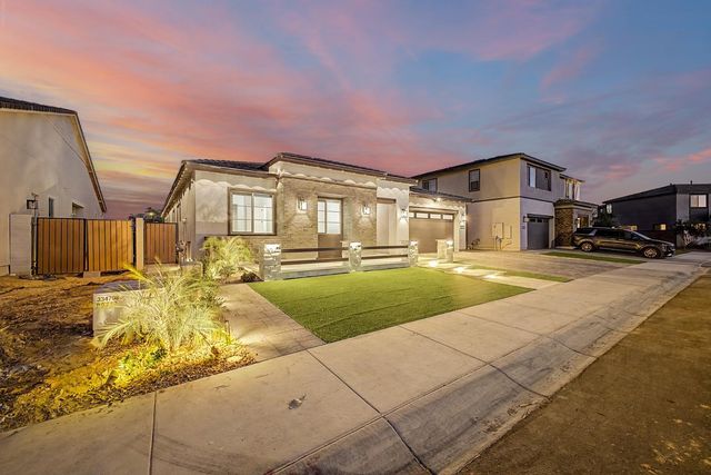 1277 E Tonto Drive, Gilbert, AZ 85298