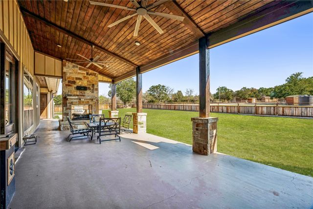 1651 Doss Road, Millsap, TX 76066