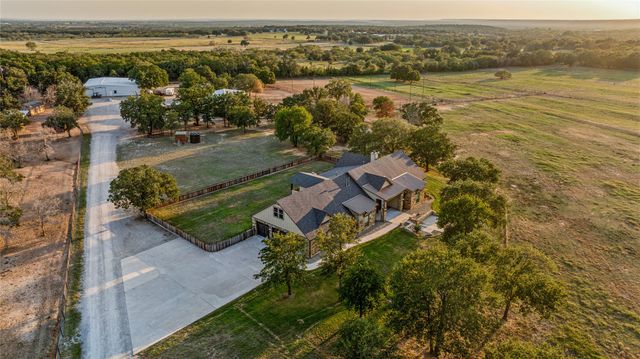 1651 Doss Road, Millsap, TX 76066