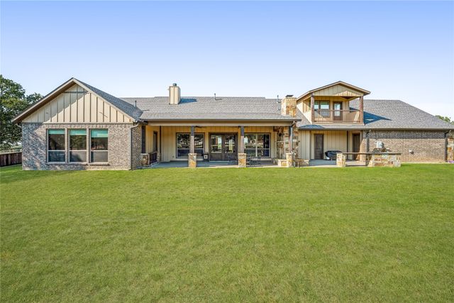 1651 Doss Road, Millsap, TX 76066