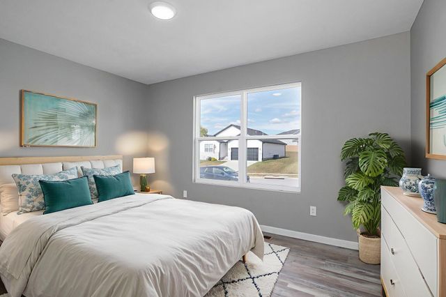 405 N Pine Leaf Road, Nixa, MO 65714