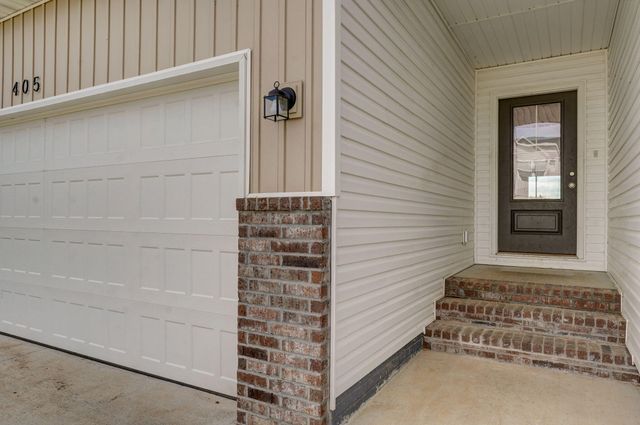 405 N Pine Leaf Road, Nixa, MO 65714