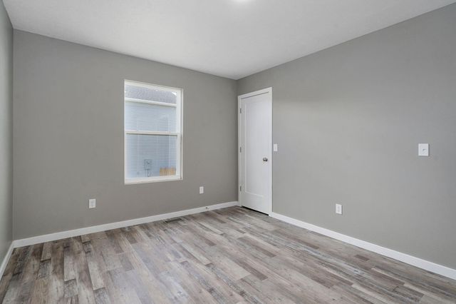 405 N Pine Leaf Road, Nixa, MO 65714