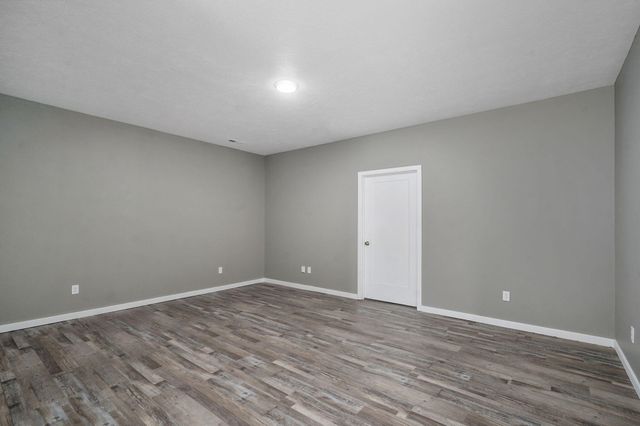 405 N Pine Leaf Road, Nixa, MO 65714