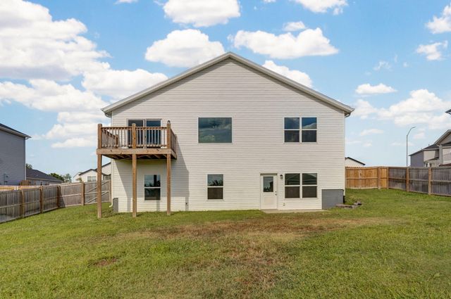 405 N Pine Leaf Road, Nixa, MO 65714