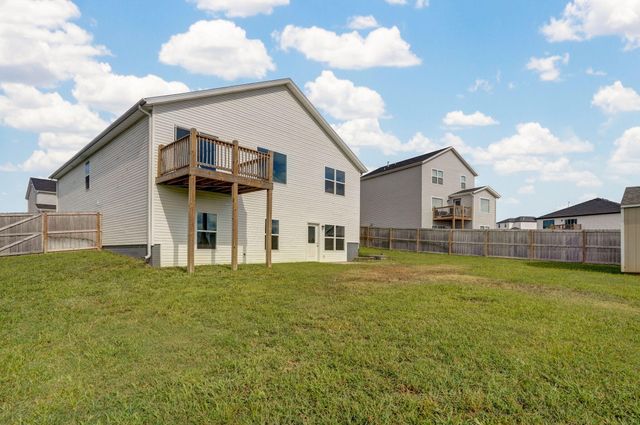 405 N Pine Leaf Road, Nixa, MO 65714