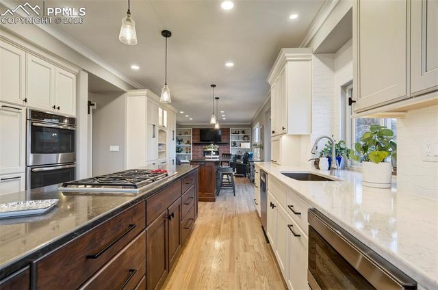 5165 Briscoglen Drive, Colorado Springs, CO 80906