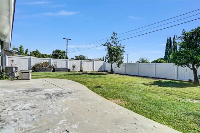 6456 Gross, West Hills, CA 91307