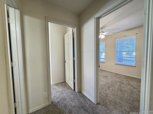 10015 Red Iron, Converse, TX 78109