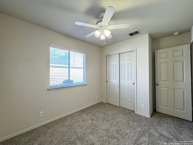 10015 Red Iron, Converse, TX 78109