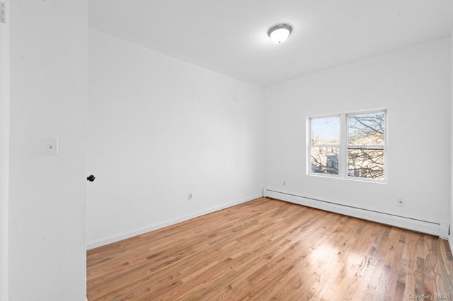 14027 Coombs Street, Springfield Gardens, NY 11413