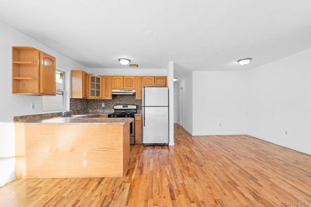 14027 Coombs Street, Springfield Gardens, NY 11413