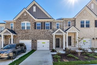 5042 Dayflower Drive, Hermitage, TN 37076