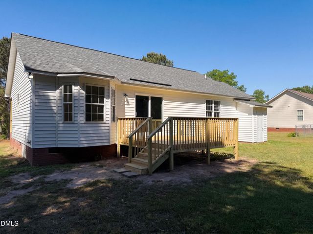 131 Sommerset Drive, Clayton, NC 27520