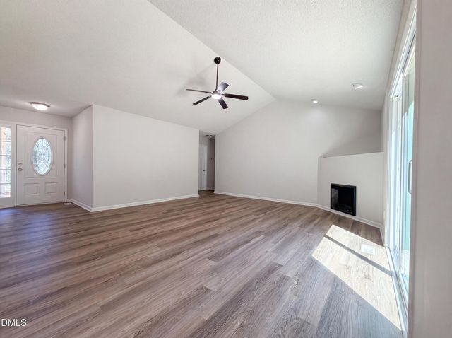 131 Sommerset Drive, Clayton, NC 27520