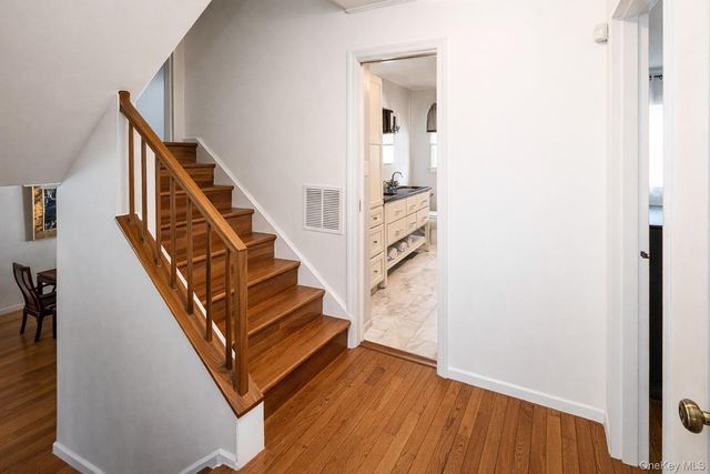 26 Dexter Road, Yonkers, NY 10710