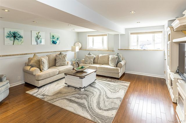 26 Dexter Road, Yonkers, NY 10710