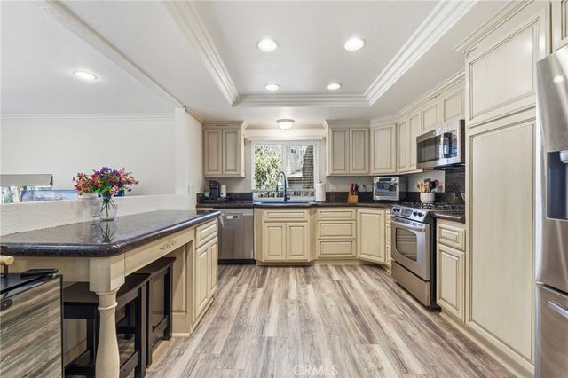 25012 Woodridge, Lake Forest, CA 92630