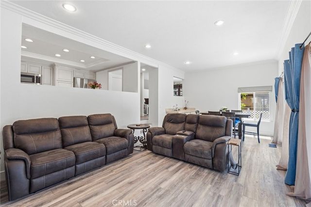 25012 Woodridge, Lake Forest, CA 92630