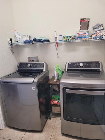 920 REGAL MANOR WAY, Sun City Center, FL 33573