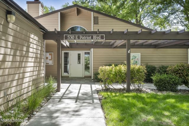 530 E Patriot Boulevard APT 124, Reno, NV 89511