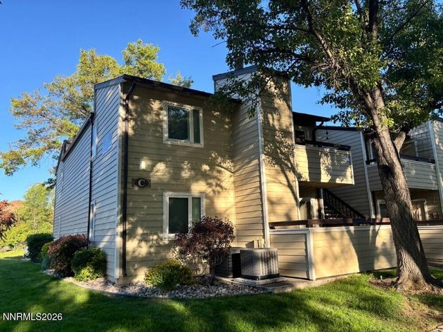 530 E Patriot Boulevard APT 124, Reno, NV 89511