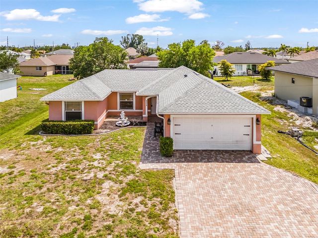 2442 EMBERS PARKWAY W, Cape Coral, FL 33993
