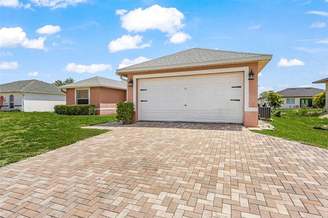 2442 EMBERS PARKWAY W, Cape Coral, FL 33993